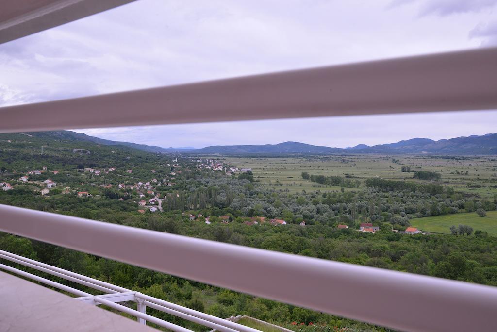 Hotel Venezia Imotski Exterior foto